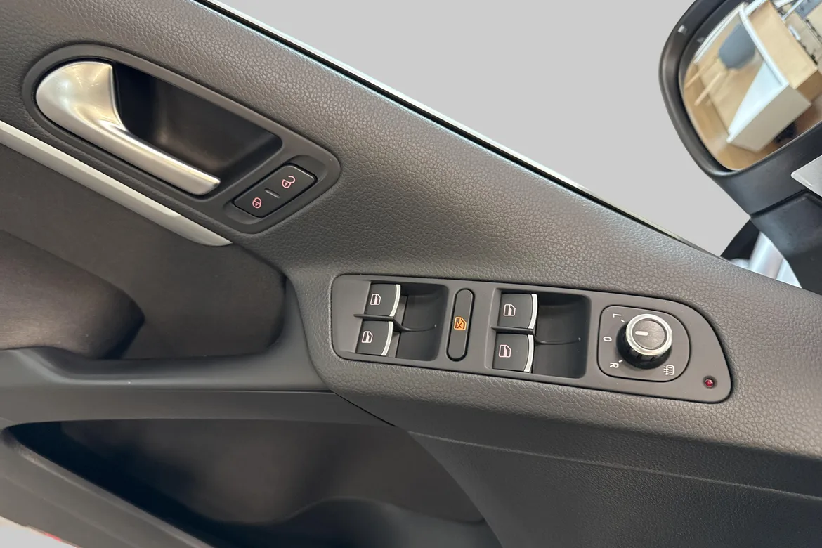 picture of a car