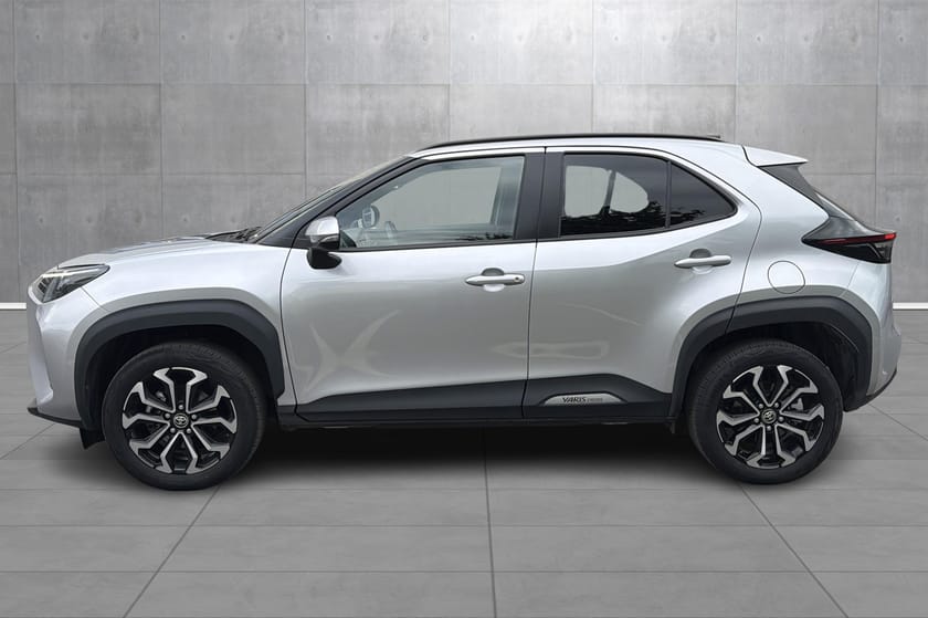 Bilde 2 av Toyota Yaris Cross Hybrid AWD-i 1,5 Active Tech AWD