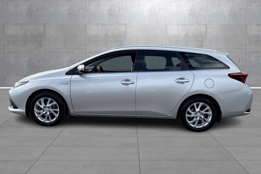 Bilde 2 av Toyota Auris Touring Sports Hybrid Comfort