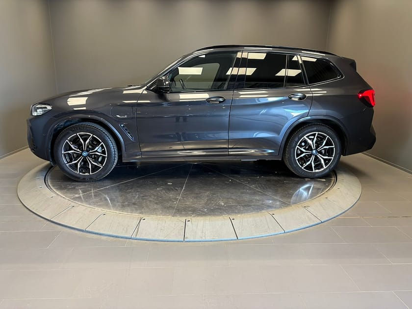 Bild 2 av BMW X3 xDrive30e Steptronic M Sport Euro 6