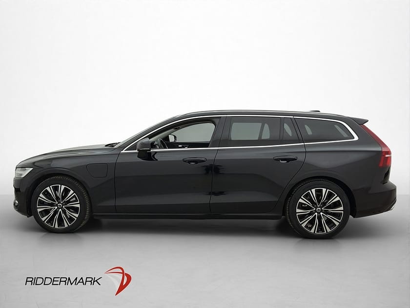 Bild 4 av Volvo V60 T6 AWD Momentum Advanced Värmare Kamera CarPlay