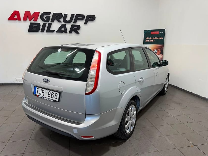 Bild 5 av Ford Focus Kombi 1.8 Flexifuel Titanium,trend Euro4 Ny besiktigad!