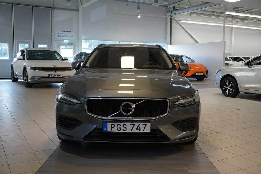 Bild 5 av Volvo V60 T6 Twin Engine Momentum Adv AWD Drag Tonade 340hk