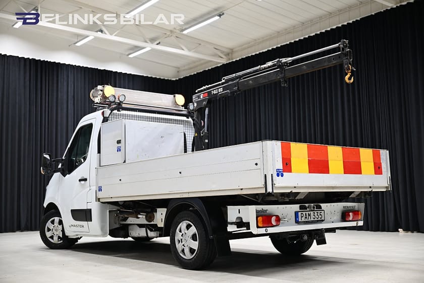 Bild 5 av Renault Master Chassi Cab dCi 125HK Flak|Kranbil|HIAB-Kran|Lågmil|EnÄgare|Leasbar
