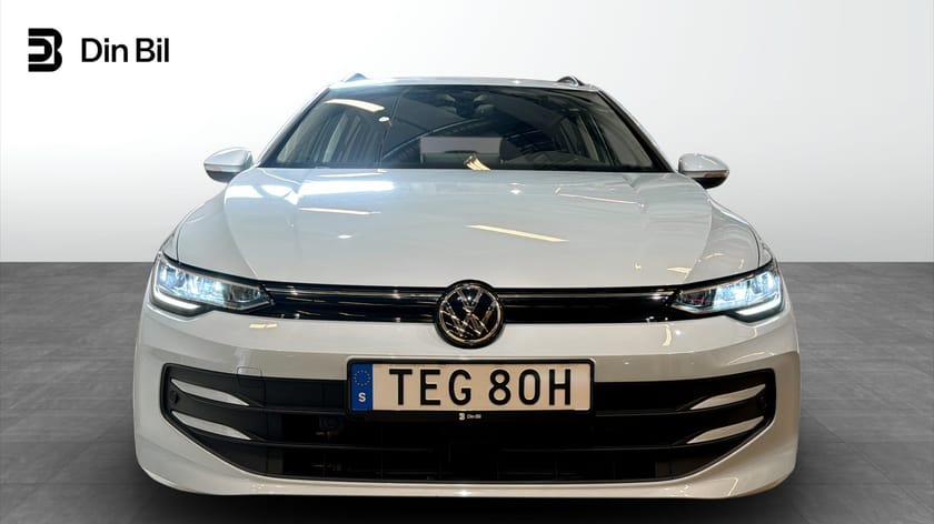 Bild 4 av Volkswagen Golf Sportscombi eTSI150 DSG Life Drag/P-värmare
