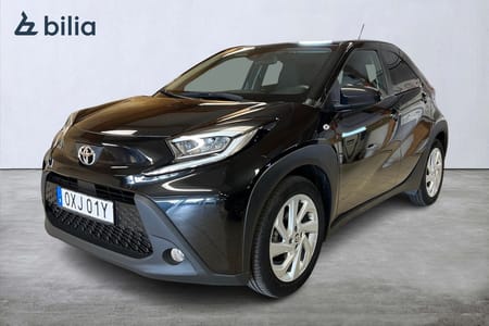 Toyota Aygo X 1.0 S-CVT PLAY VINTERHJUL MOTORVÄRMARE