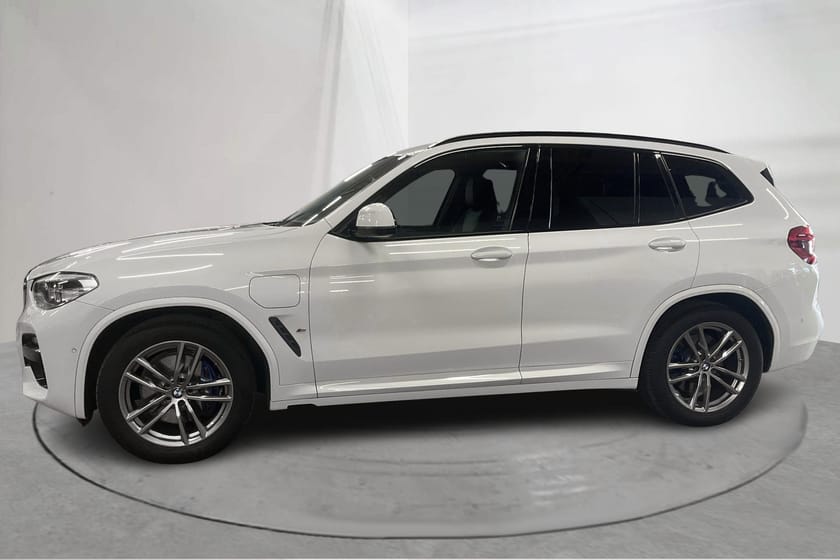 Bild 2 av BMW X3 xDrive30e