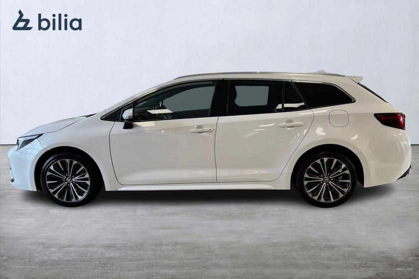 Bild 3 av Toyota Corolla Touring Sports Hybrid 1,8 Style Carplay Värmare Moms