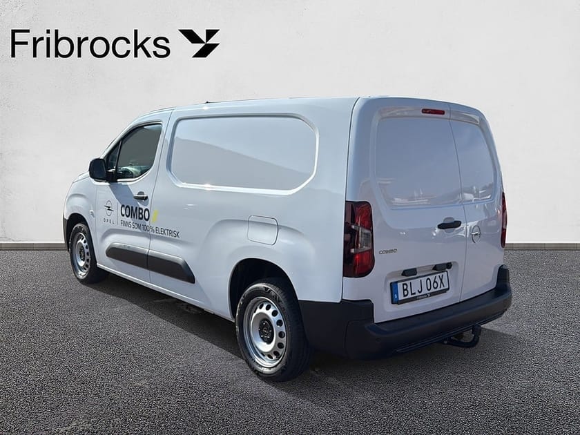 Bild 3 av Opel Combo Van L2 130hk Aut *värmare och dragkrok*