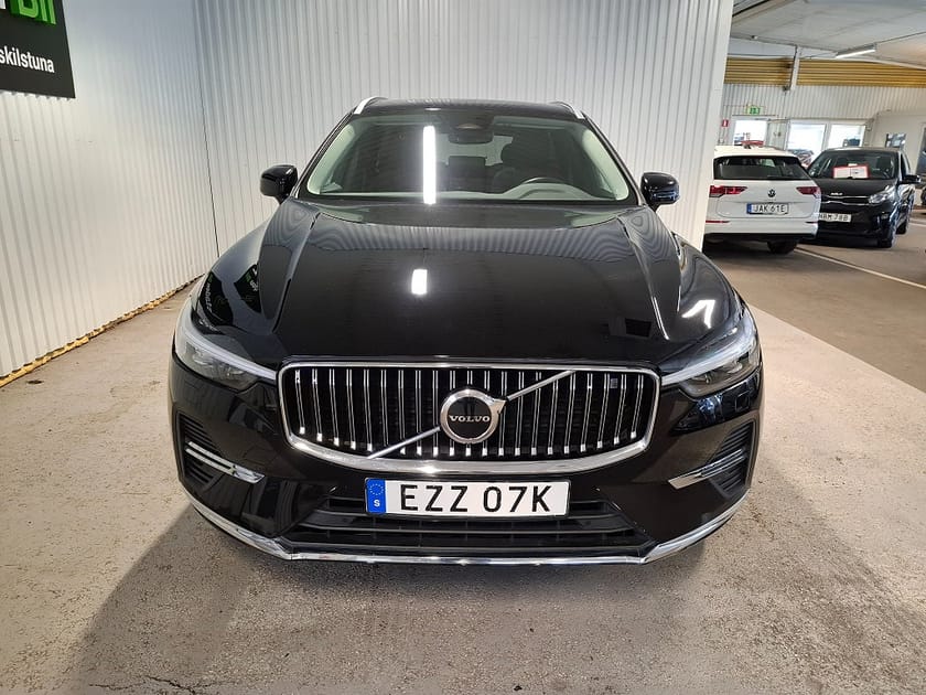 Bild 2 av Volvo XC60 Recharge T6 AWD Aut Skinn Navi Panorama Värmare 1 Ägare