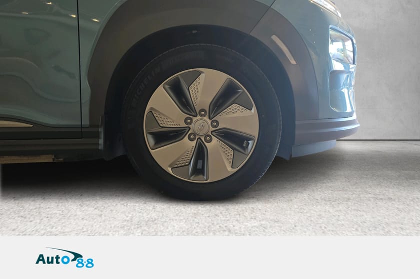 Bilde 5 av Hyundai Kona Electric 64 kWh Premium/Skinn/Soltak/Hengerfeste