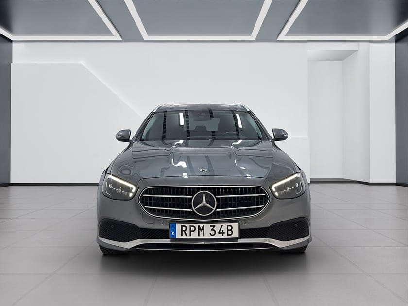 Bild 2 av Mercedes-Benz E 300 T de 9G-Tronic Avantgarde Euro 6