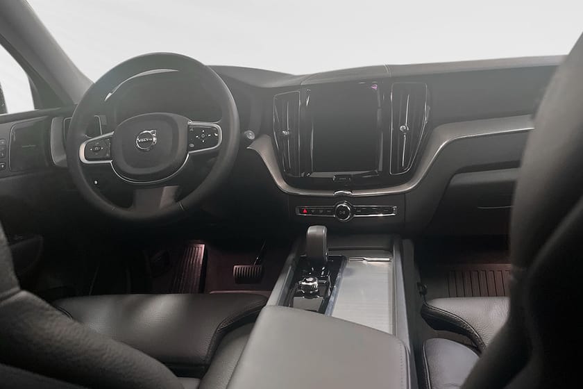 Bild 5 av Volvo XC60 T6 Plus Dark Nordic Edition