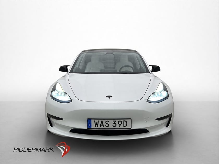 Bild 3 av Tesla Model 3 Performance 513hk Autopilot Pano Kamera