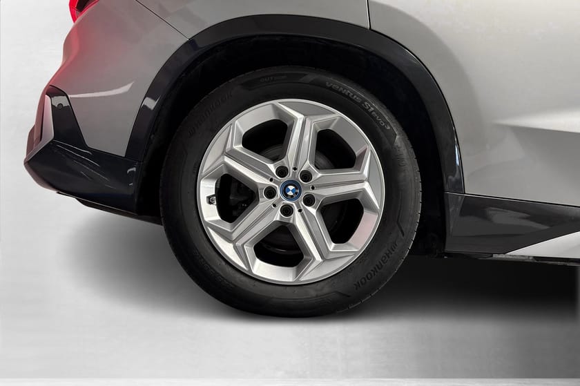 Bilde 5 av BMW iX1 xDrive30