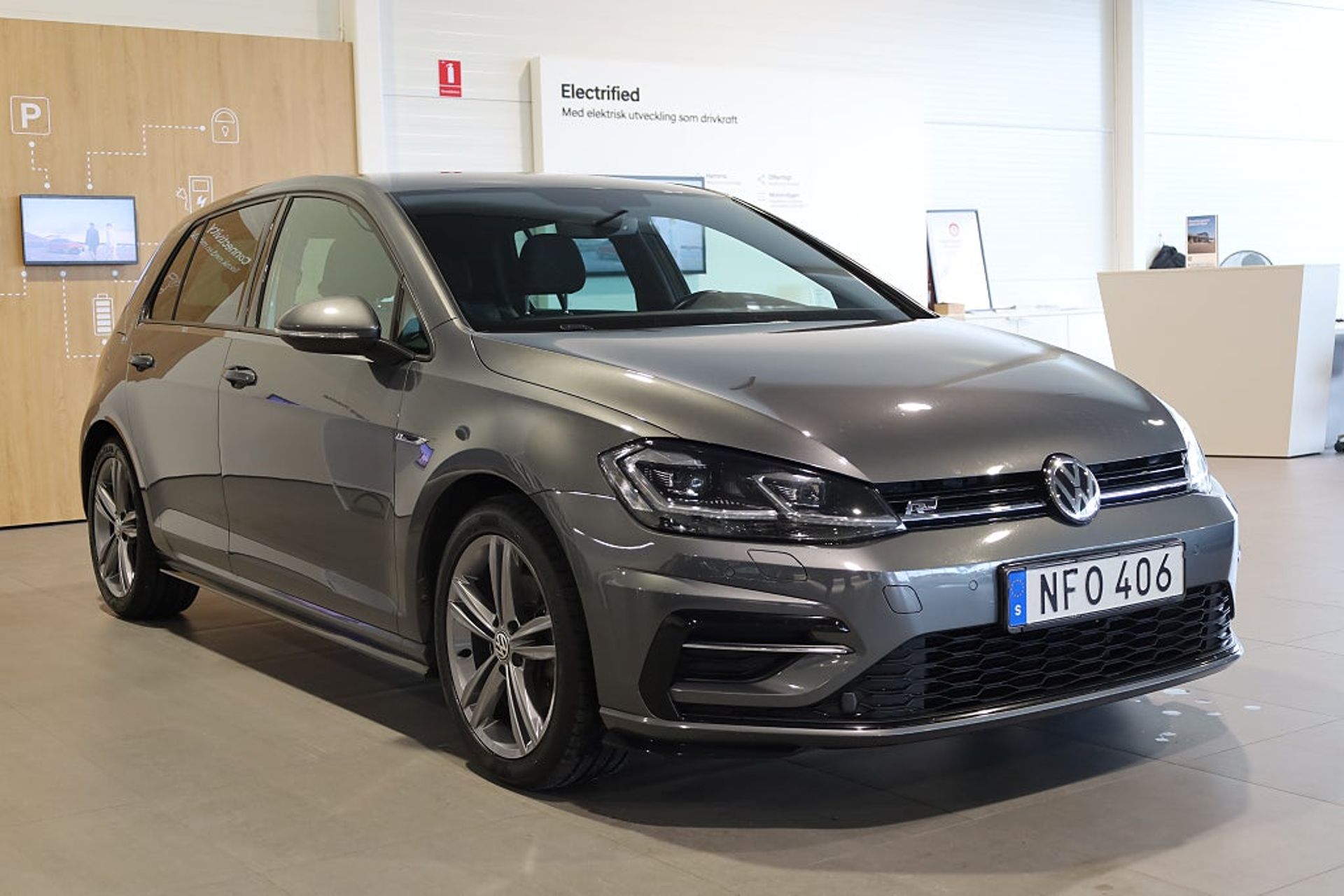 Volkswagen Golf 2019, kuva 4/10