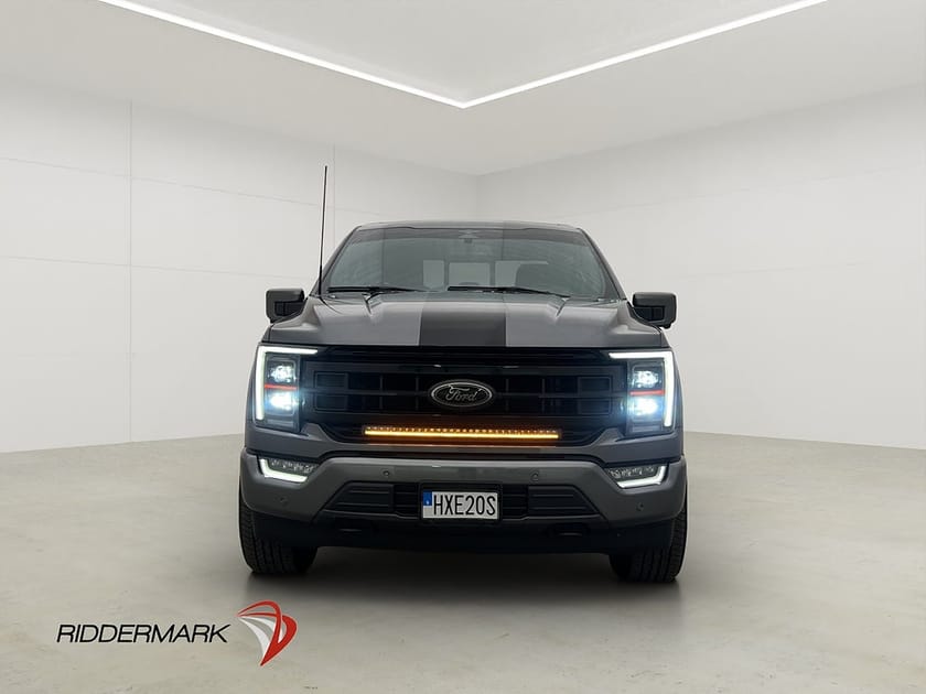 Bild 5 av Ford F-150 SuperCrew V8 4x4 Lariat BlackEdt Cockpit 360° Pano B&O Moms