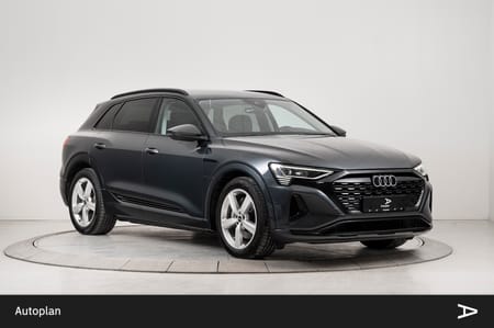 Audi Q8 55 e-tron quattro ADVANCED PLUS  5år/150'km Garanti/Krok/Matrix