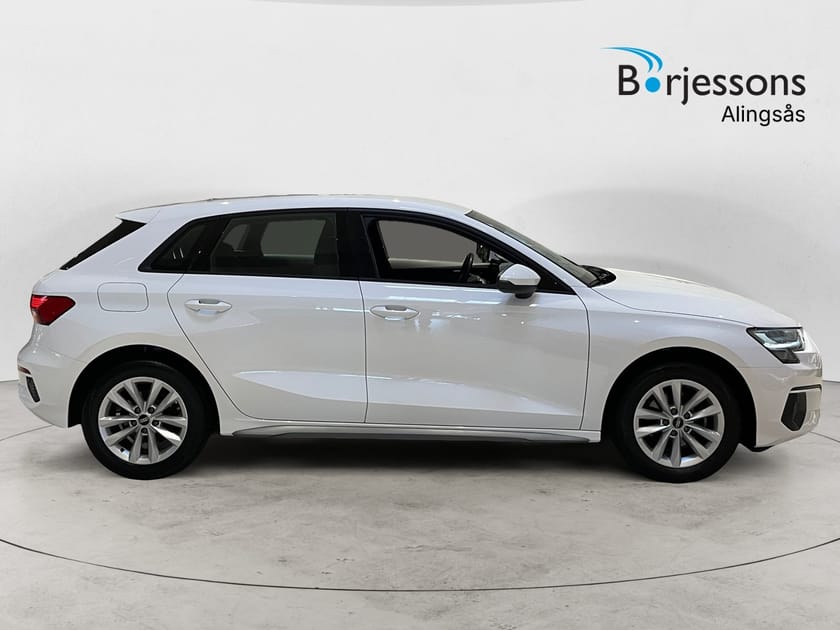 Bild 2 av Audi A3 Sportback 30 TFSI Virtual Cockpit / 2-zons