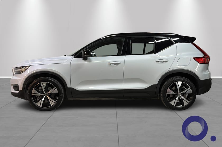 Bilde 2 av Volvo XC40 Recharge P8 AWD | ADAPTIV CRUISE, CARPLAY, 360++