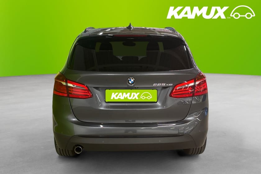 Bild 5 av BMW 225xe Active Tourer xe Steptronic 224hk Navi HuD Kamera Hifi
