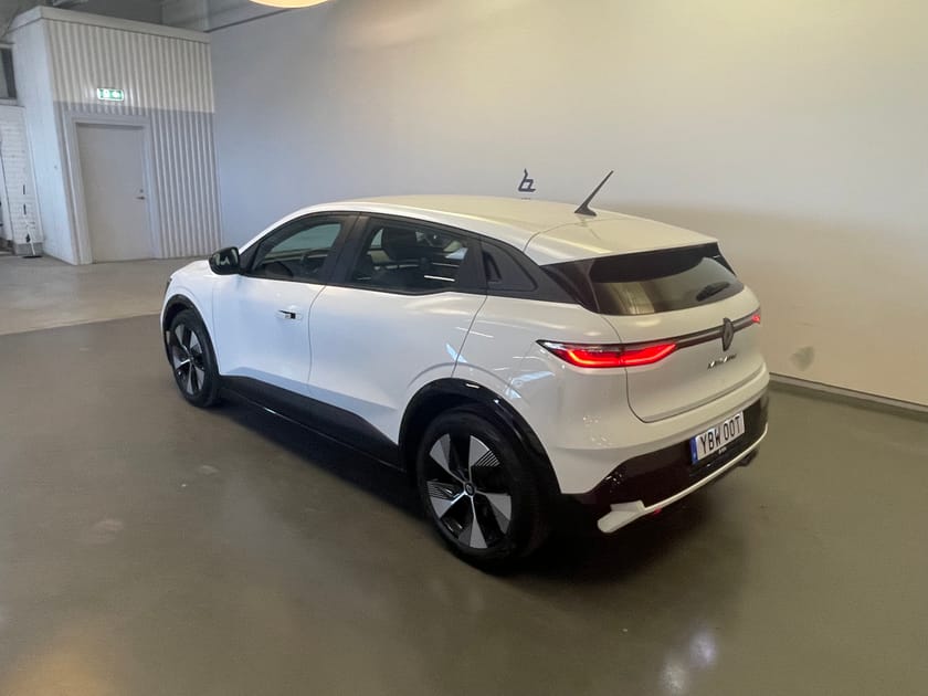 Bild 3 av Renault Mégane E-TECH Equilibre 40kWh/130hk
