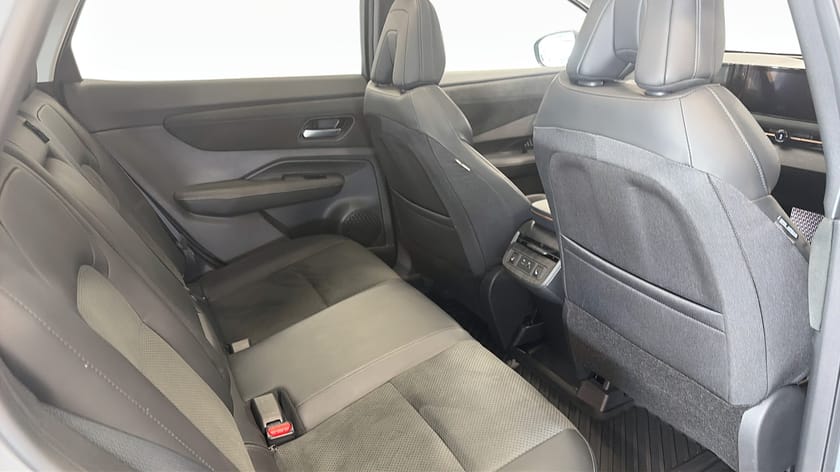 Bild 5 av Nissan Ariya 87 e-4ORCE 87KWH EVOLVE 22KW CHARGER