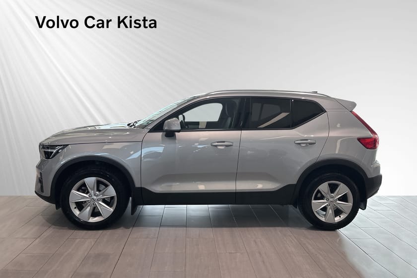 Bild 3 av Volvo XC40 B4 FWD Bensin Core SE II Drag B-Kamera