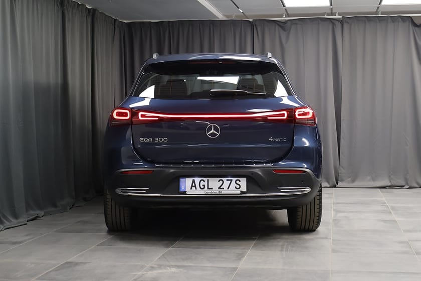 Bild 4 av Mercedes-Benz EQA 300 4MATIC