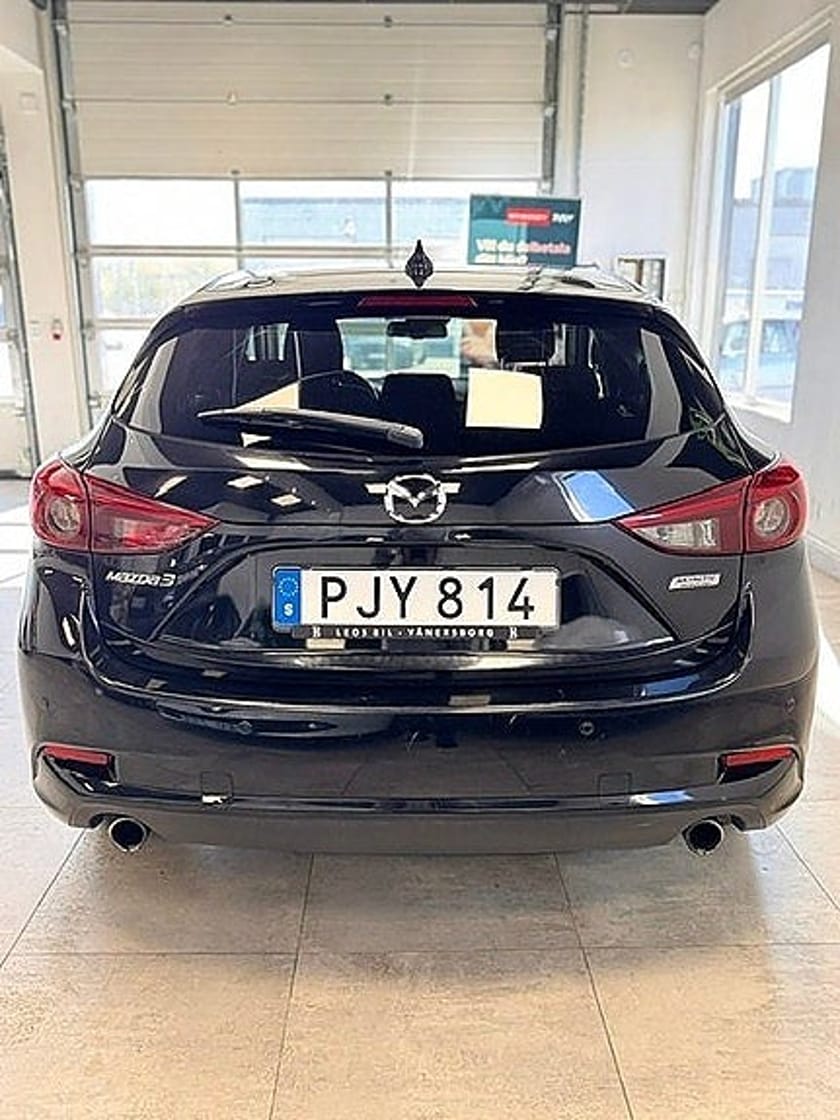 Bild 3 av Mazda 3 Sport 2.2 SKYACTIV-D/B- kamera/ 1 Brukare