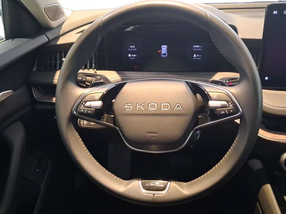 Škoda Škoda Superb Kombi — bild 11