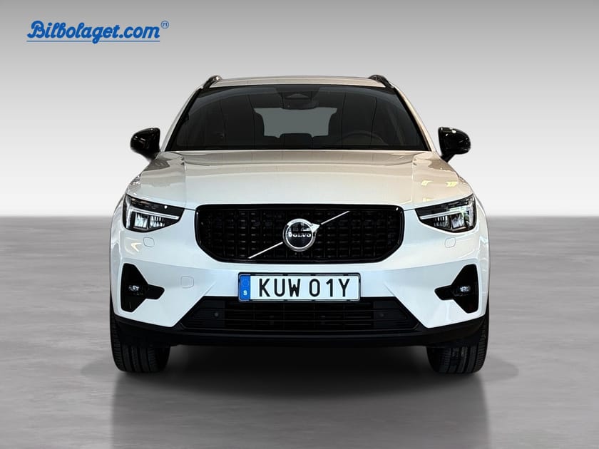 Bild 2 av Volvo XC40 B4 FWD Bensin Plus Dark
