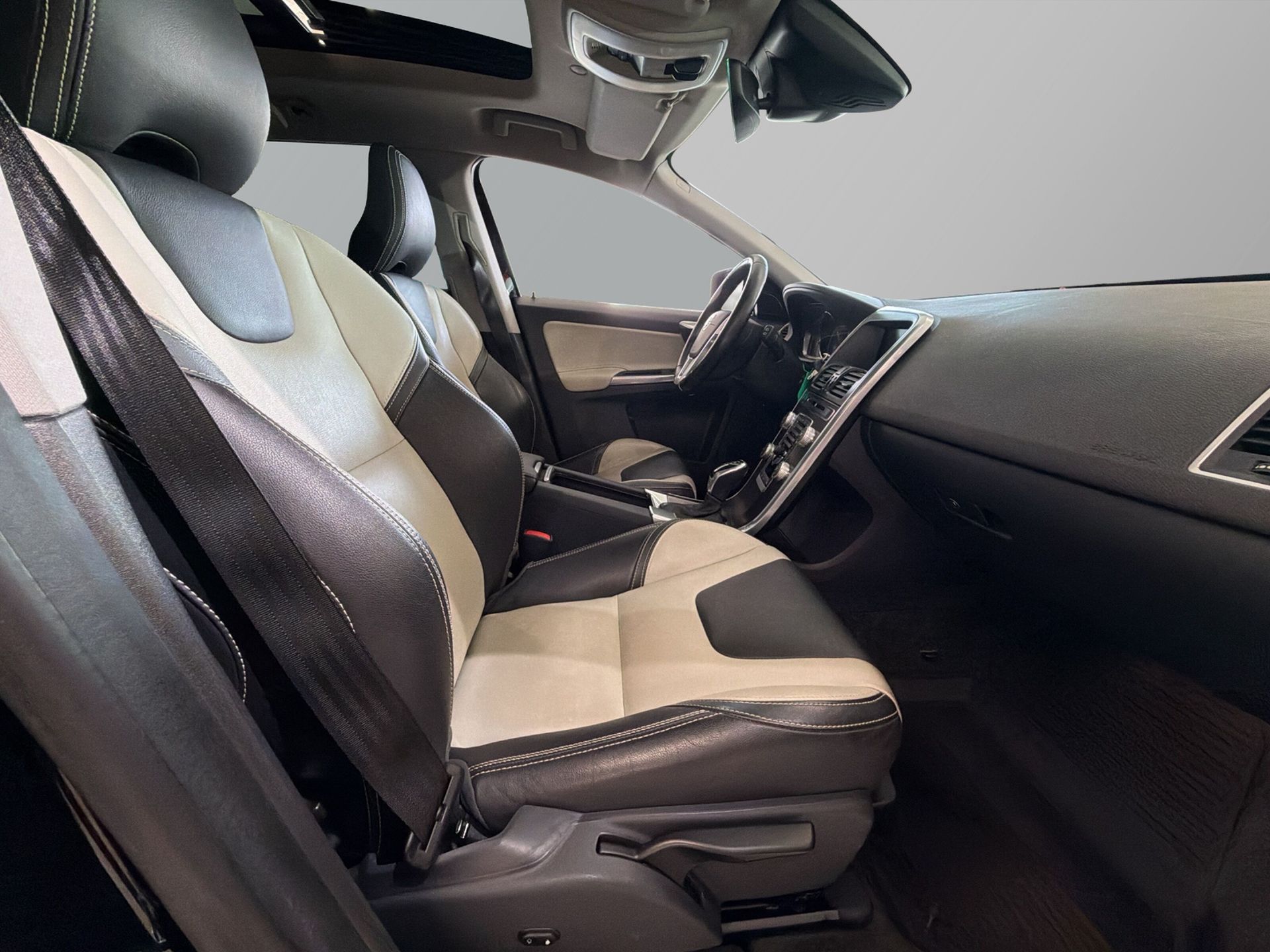 Volvo XC60 skinnklädsel 2016, bild 7/10