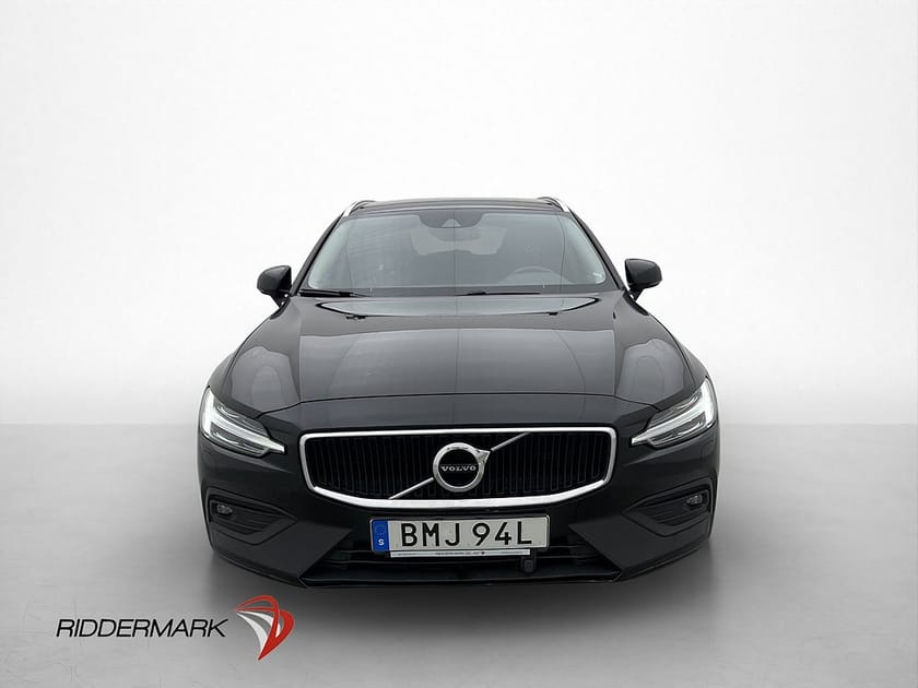 Bild 2 av Volvo V60 D3 AWD Momentum Dragkrok CarPlay Farthålllare Värm