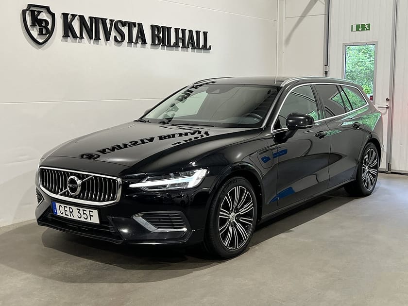 Bild 1 av Volvo V60 Recharge T6 AWD Inscription Exp H/K Värmare Drag 340hk