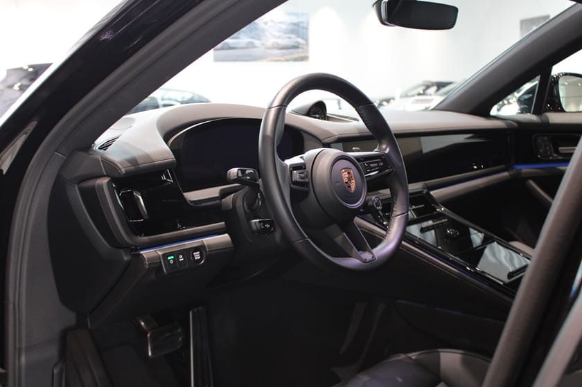 Bild 3 av Porsche Panamera 4 E-Hybrid 