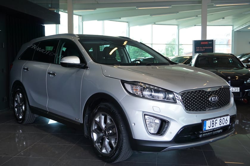 Bild 2 av Kia Sorento 2.2 CRDi AWD Business 200hk 7-Sits Pano Infinity