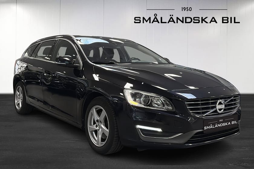 Bild 2 av Volvo V60 D4 Momentum 181hk