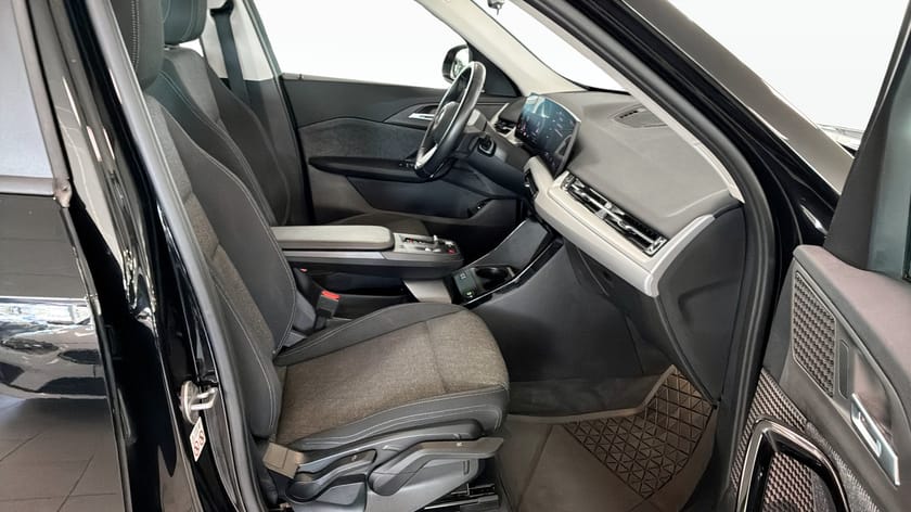 Bild 3 av BMW X1 sDrive18i Steptronic, 136hk, Drag Värmare Kamera Navi