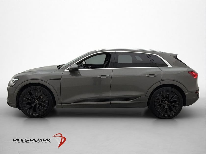 Bild 5 av Audi Q8 50 e-tron quattro q8-e-tron Q S line B&O Cockpit Värm Kamera Navi Drag