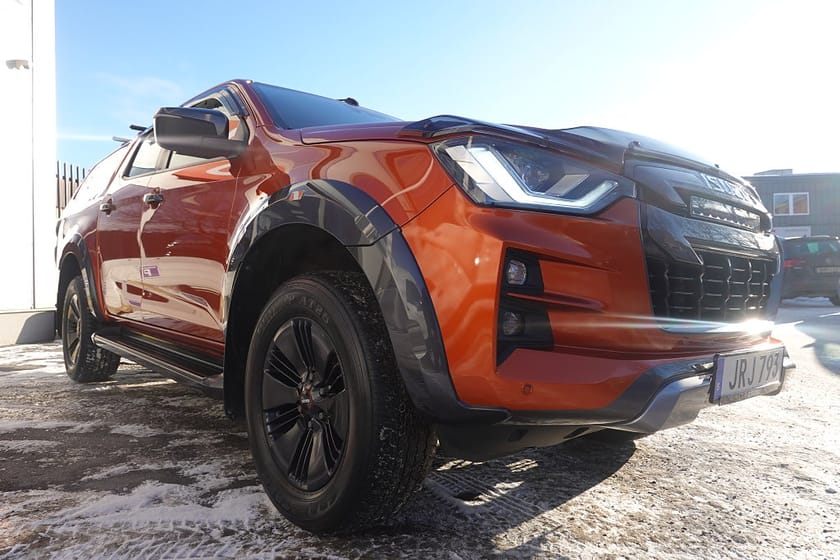 Bild 3 av Isuzu D-Max Crew Cab XRX | VERKSTADSINREDNING | OMG LEV |