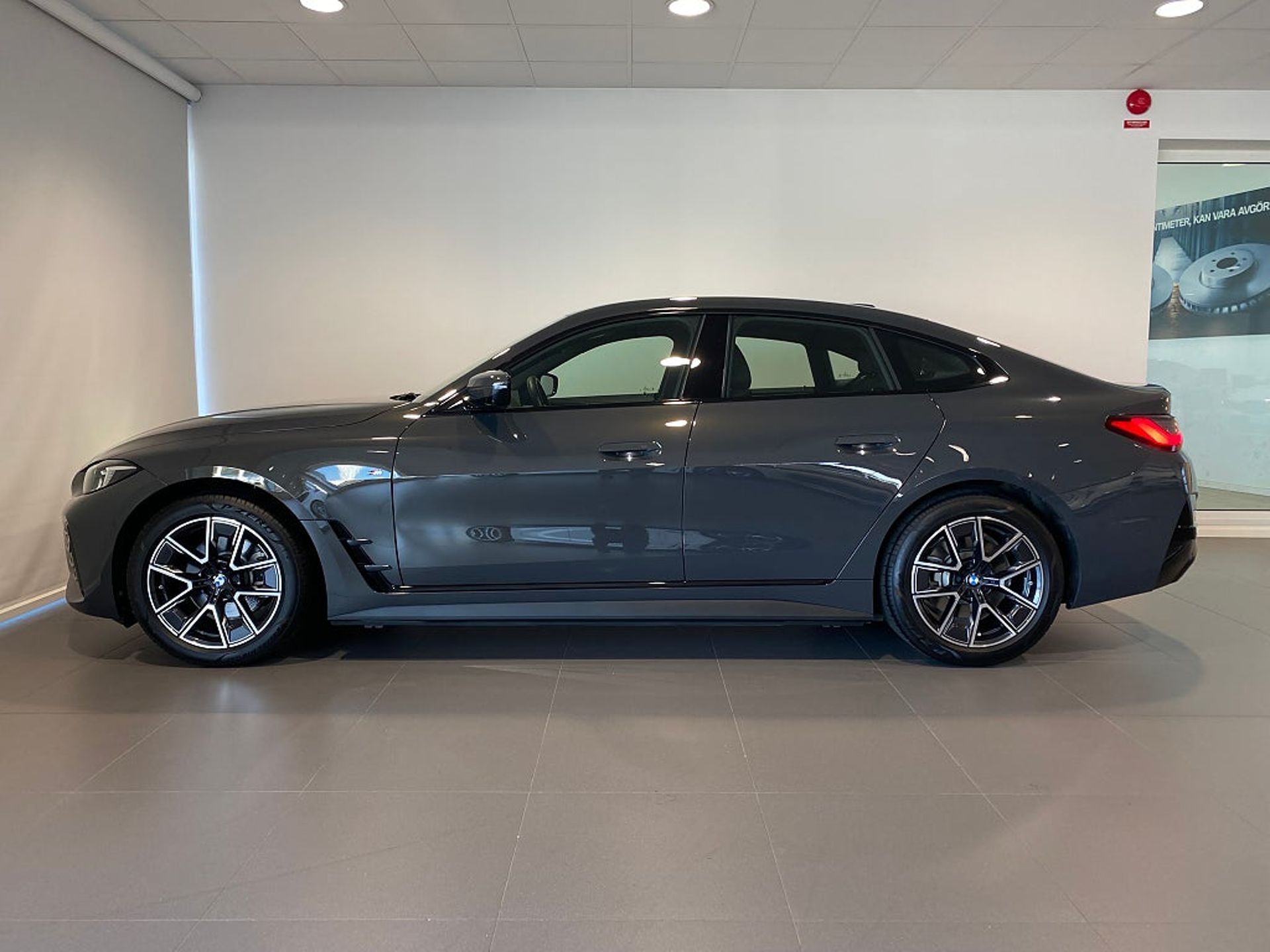 BMW i4 2026, bild 2/10