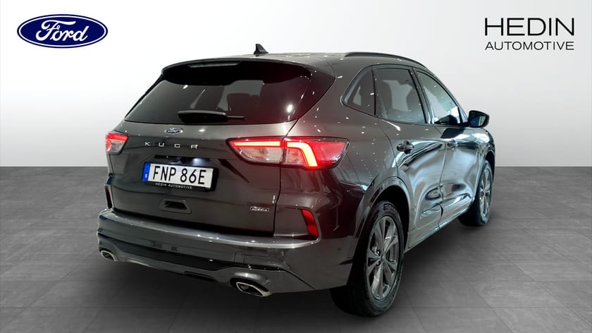 Bild 2 av Ford Kuga Plug-In Hybrid ST-LINE X