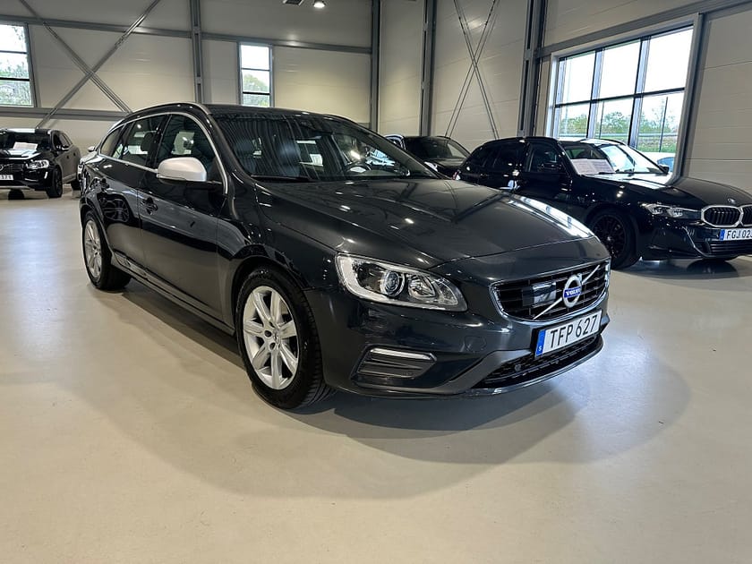 Bild 2 av Volvo V60 D4 Geartronic R-Design BLIS/NAV