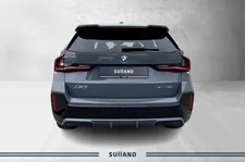 Thumnail bilde 3 av BMW iX1 xDrive30