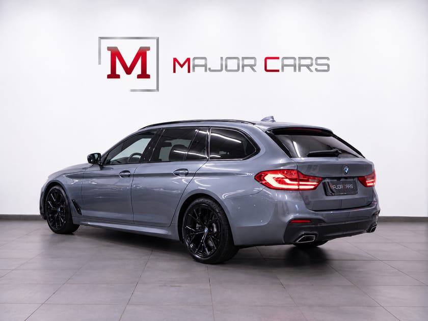 Bild 4 av BMW 520d xDrive Touring M Sport Inno Pano H/K Komfstol 360° HuD DA+ Drag