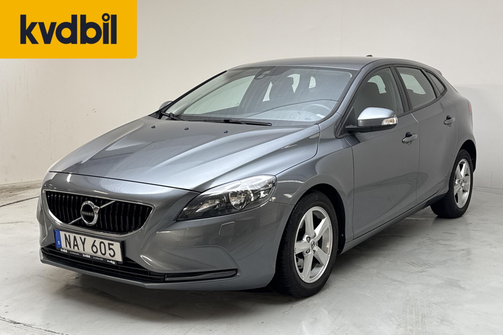 Volvo V40 T2