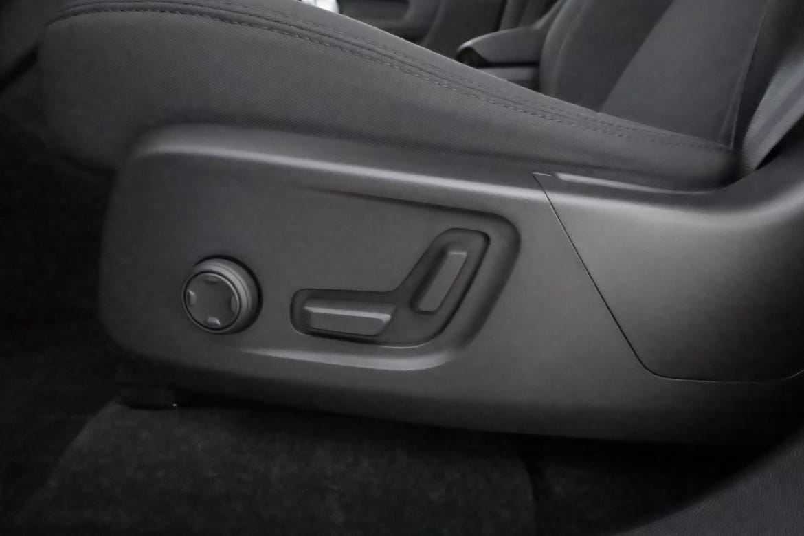 Volvo XC40 2023 - miniatyr 16