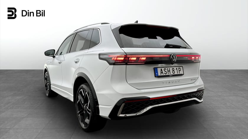 Bild 3 av Volkswagen Tiguan eHybrid DSG R-Line Drag Backkamera Keyless