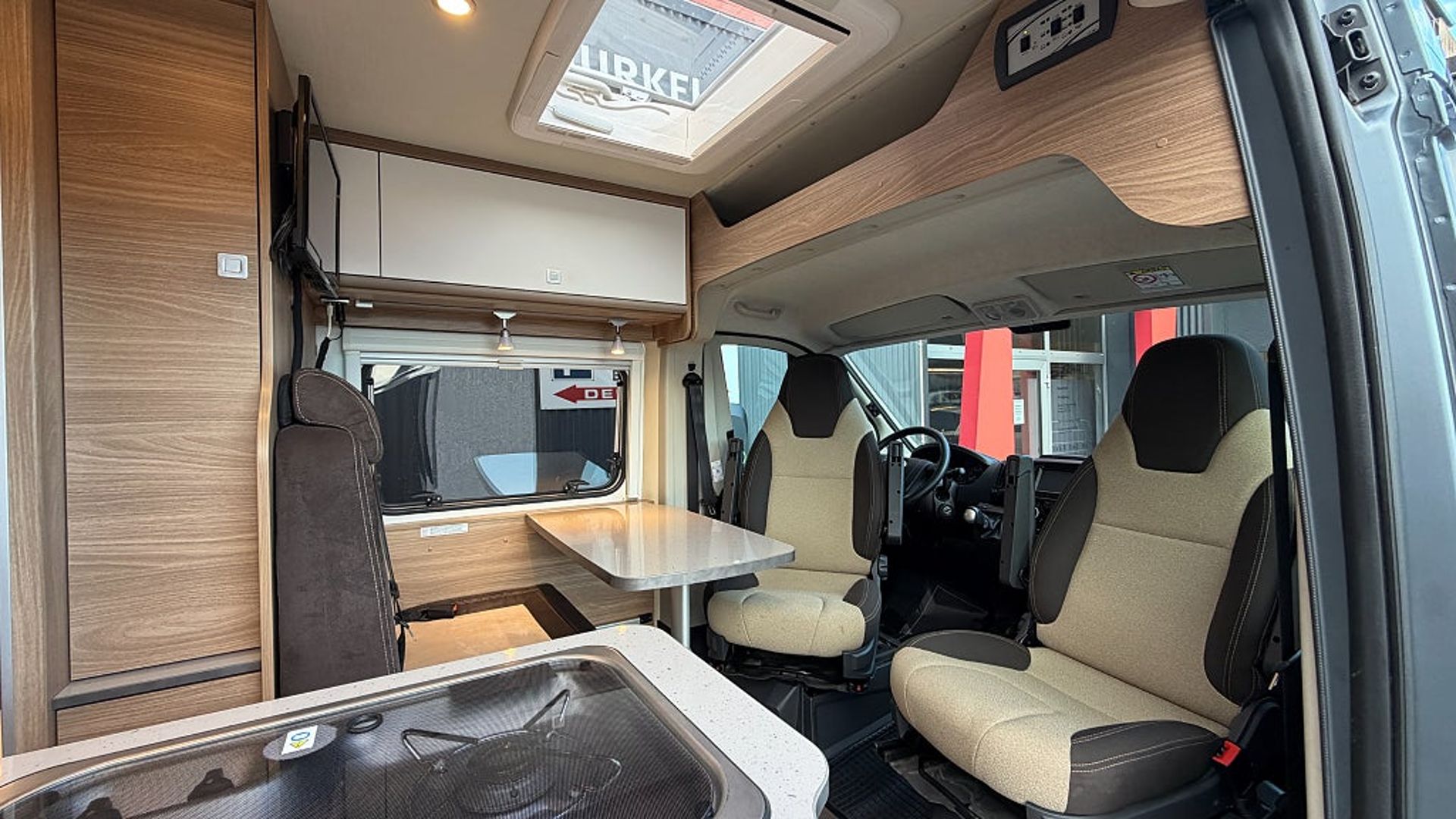 Capron Campervan Fiat 2.3 MultiJet 2018, bild 5/10